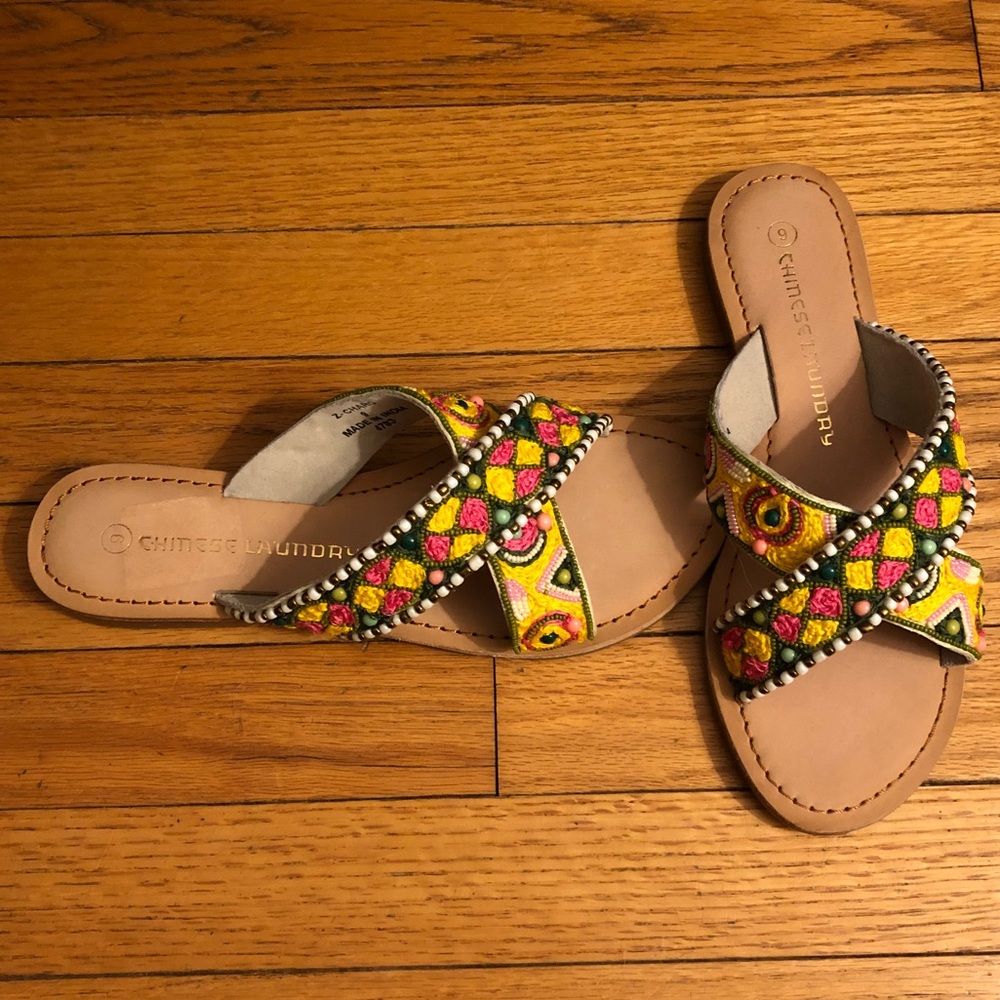 Chinese Laundry Penelope Crisscross Sandal, size 9